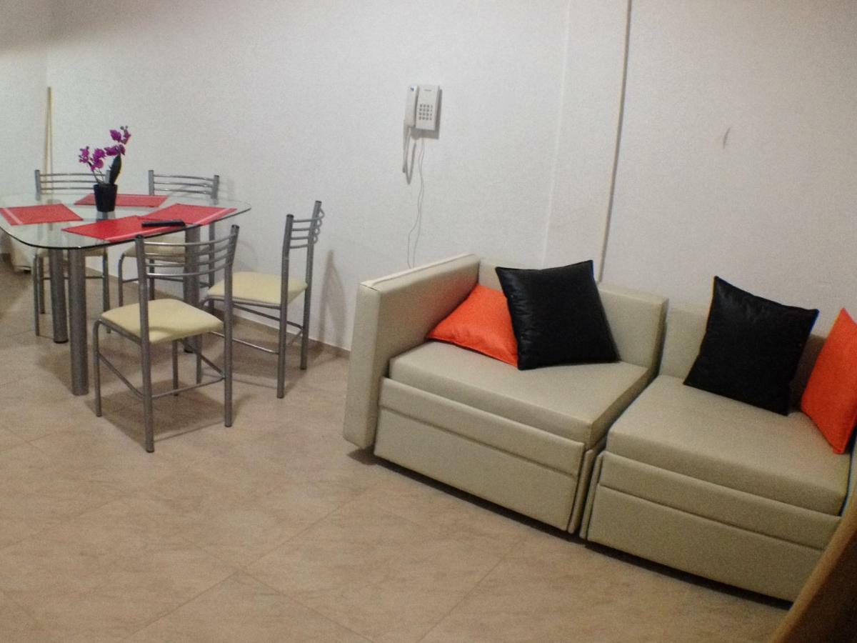 Gibert's House Aparthotel
